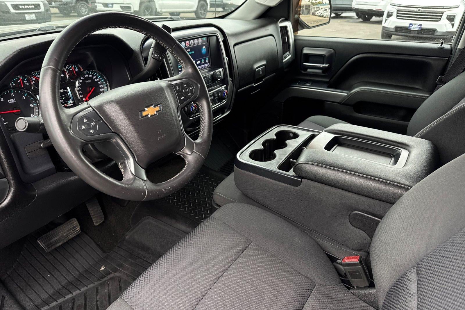 2016 Chevrolet Silverado 1500 — side profile view