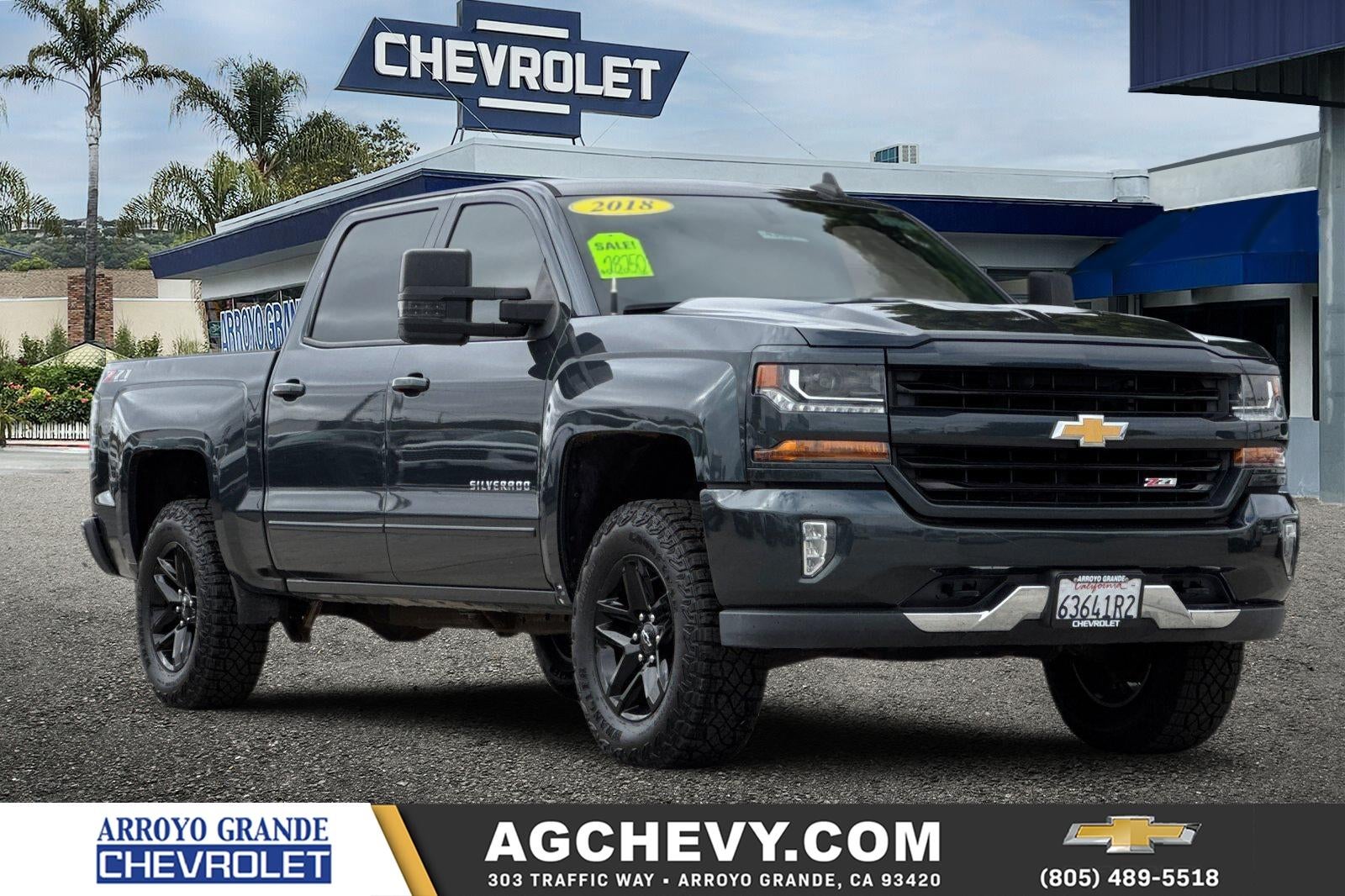 2018 Chevrolet Silverado 1500 LT in Graphite Metallic — front three-quarter view